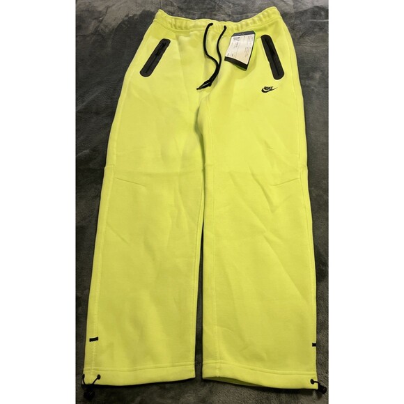 LARGE Nike Sportswear Tech Fleece Jogger Pant HJ6533-736 - Picture 1 of 8